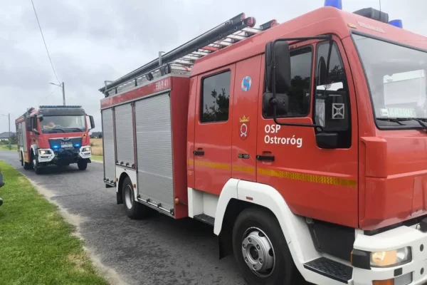 Pożar w Bininie – interwencja OSP Ostroróg i JRG Szamotuły