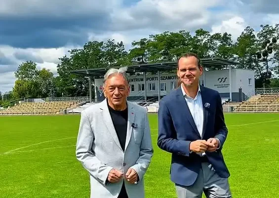 Piłkarskie emocje w Szamotułach – zapraszamy na stadion miejski w sobotę