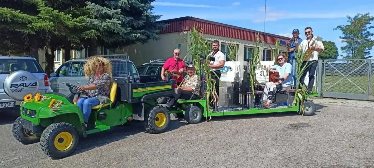 Święto Chleba i Sera w Kaźmierzu: Korowód poprowadzi Moni Brass Band
