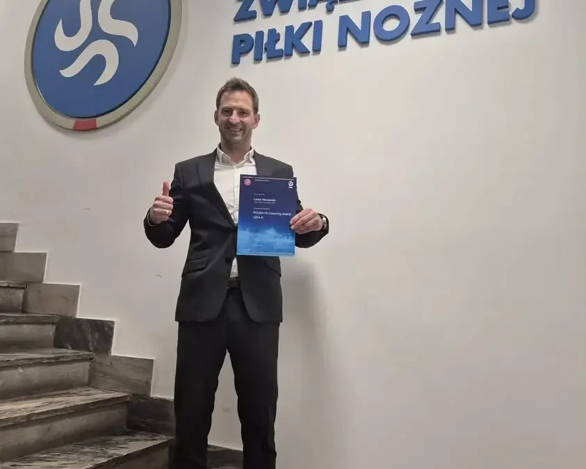 Łukasz Maciejewski z klubu Sparta Szamotuły zdobywa licencję UEFA B