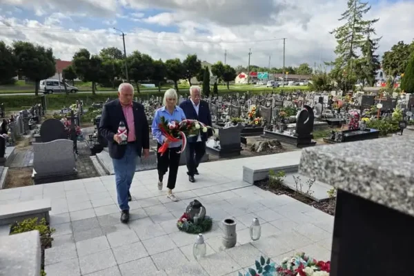 87. rocznica wybuchu II wojny światowej – gmina Kaźmierz oddaje hołd ofiarom