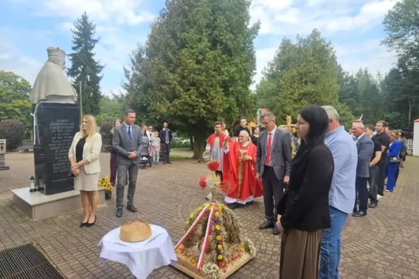 Dożynki Parafialne w Jeziórce – dziękczynienie za tegoroczne plony