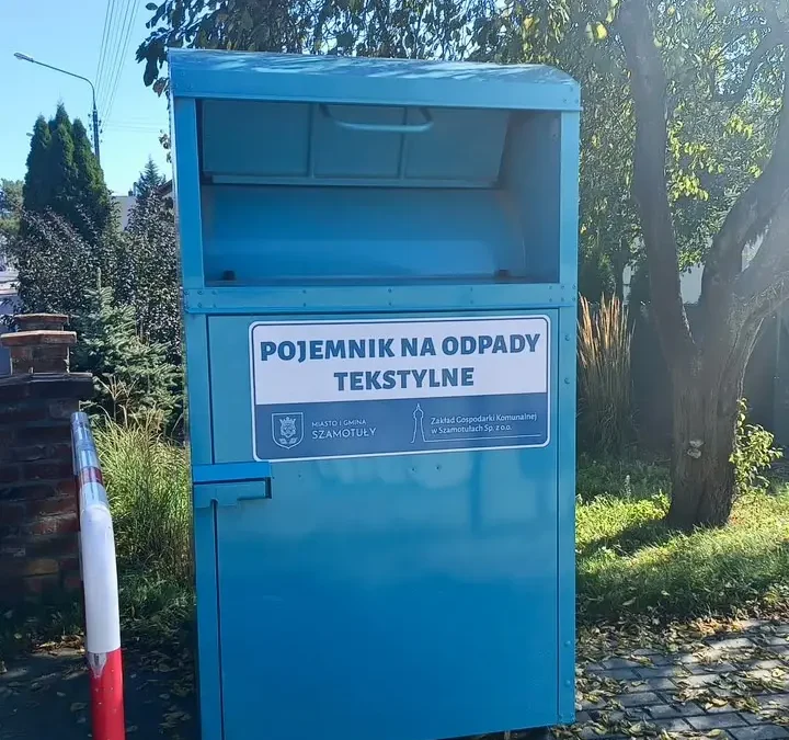 Szamotuły: kontenery na tekstylia przeniesione na nowe lokalizacje