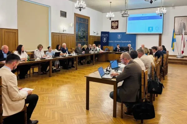 Szamotuły: Burmistrz zapowiada wyższe dodatki za wychowawstwo dla nauczycieli
