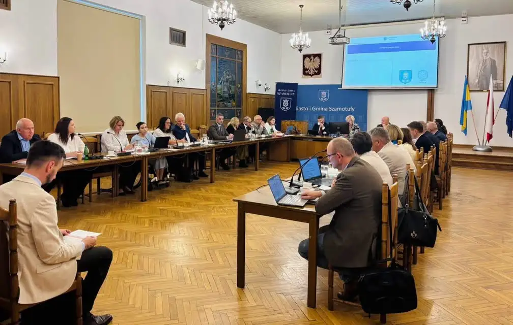 Szamotuły: Burmistrz zapowiada wyższe dodatki za wychowawstwo dla nauczycieli