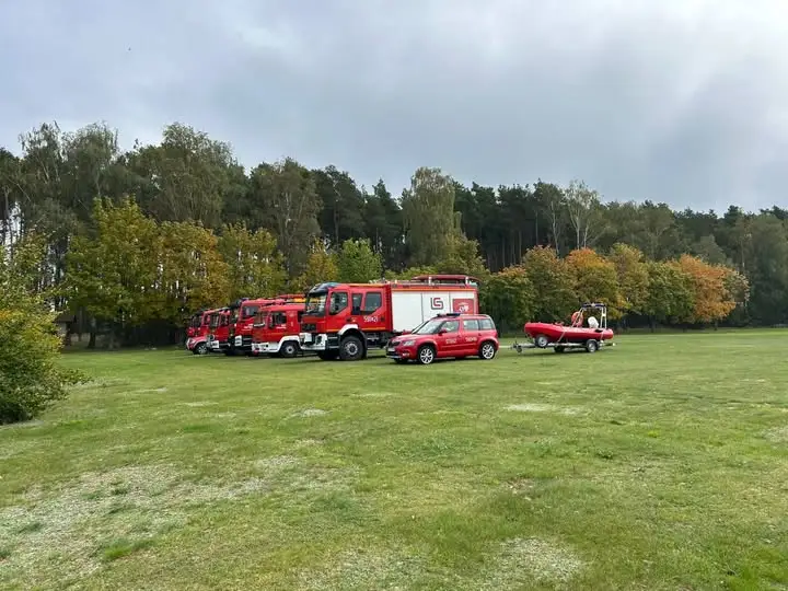 Manewry „Brudna Woda” w Radzynach – strażacy ćwiczyli działania na wodzie