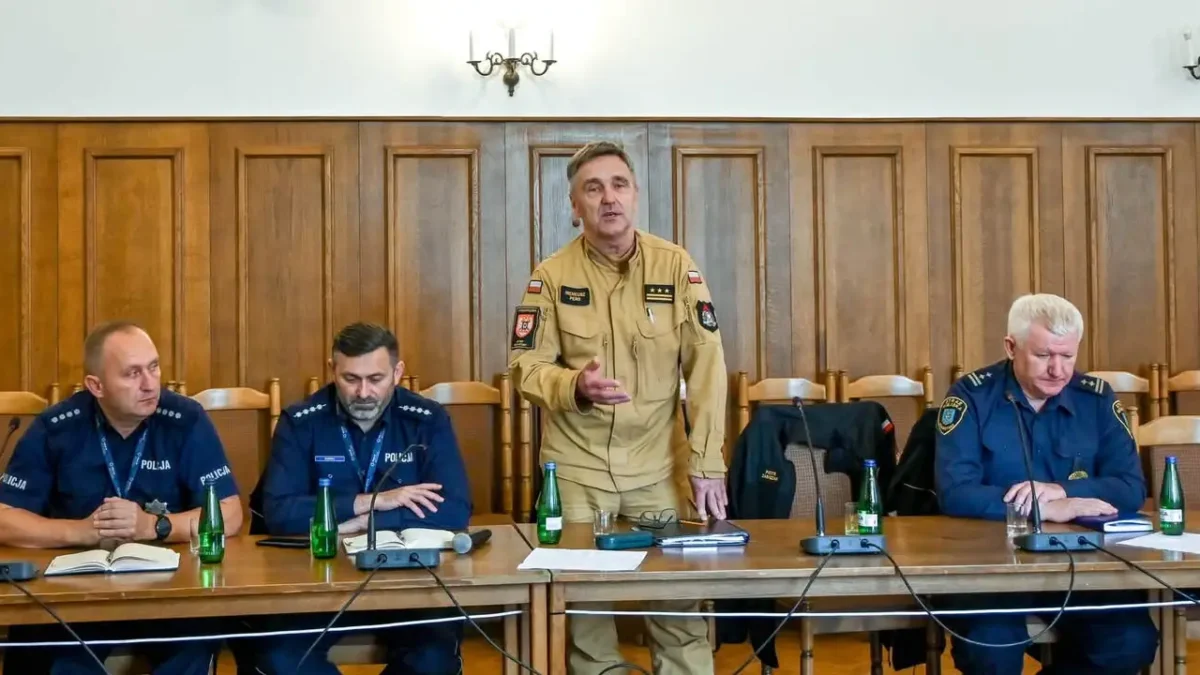 Szamotuły: samorząd i służby wzmacniają bezpieczeństwo w szkołach po incydencie