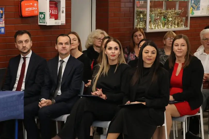 Dzień Edukacji Narodowej w Otorowie z pasowaniem pierwszoklasistów
