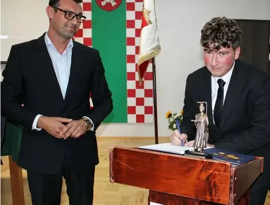 Szymon Fiksa laureatem tytułu Primus Inter Pares 2025/2026 w Ostrorogu