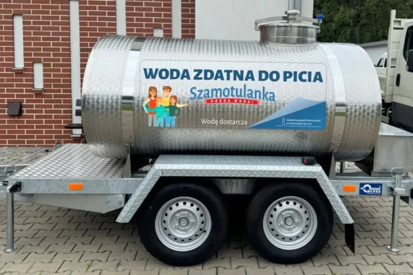 Szamotuły: woda zdatna do picia, ale w Pamiątkowie nadal cysterna