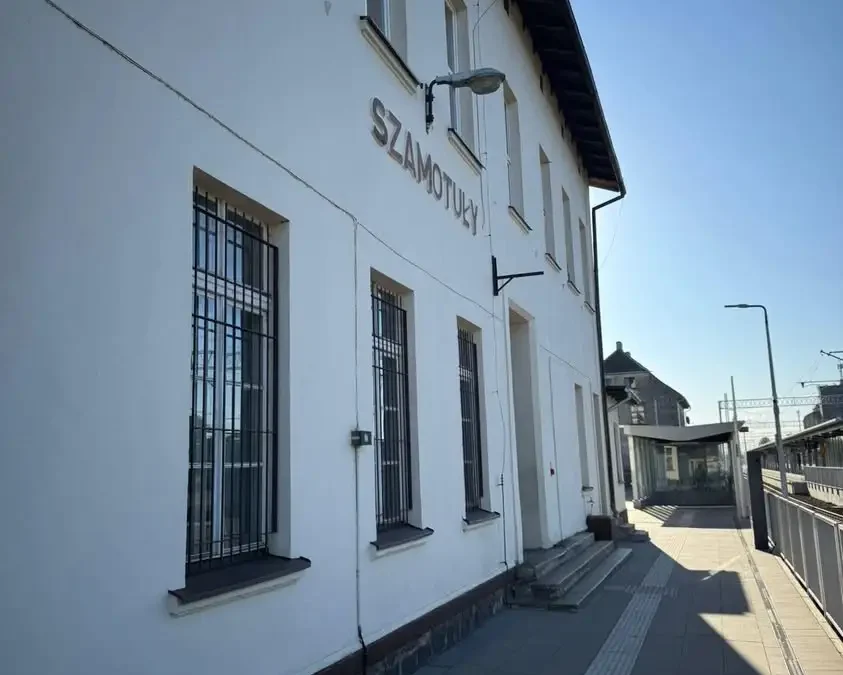 Szamotulski dworzec kolejowy przejdzie modernizację – historyczny wygląd i nowe funkcje społeczne